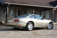 1997 Jaguar XK8 Coupe - 7